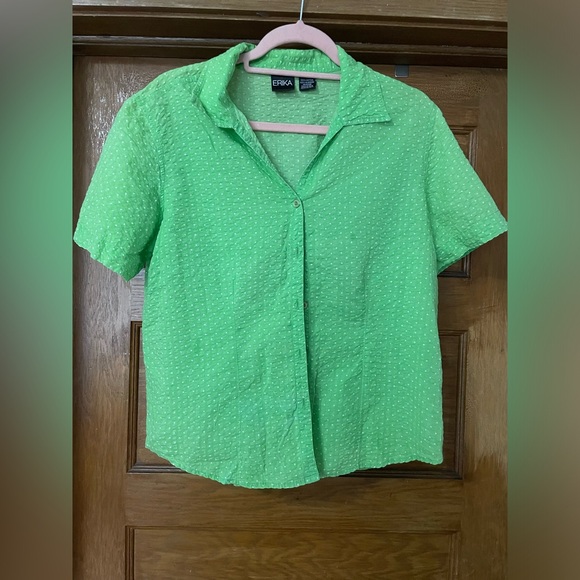 Erika Textured Short Sleeve Button Up Spring Green Blouse Shirt‎ - Picture 1 of 9